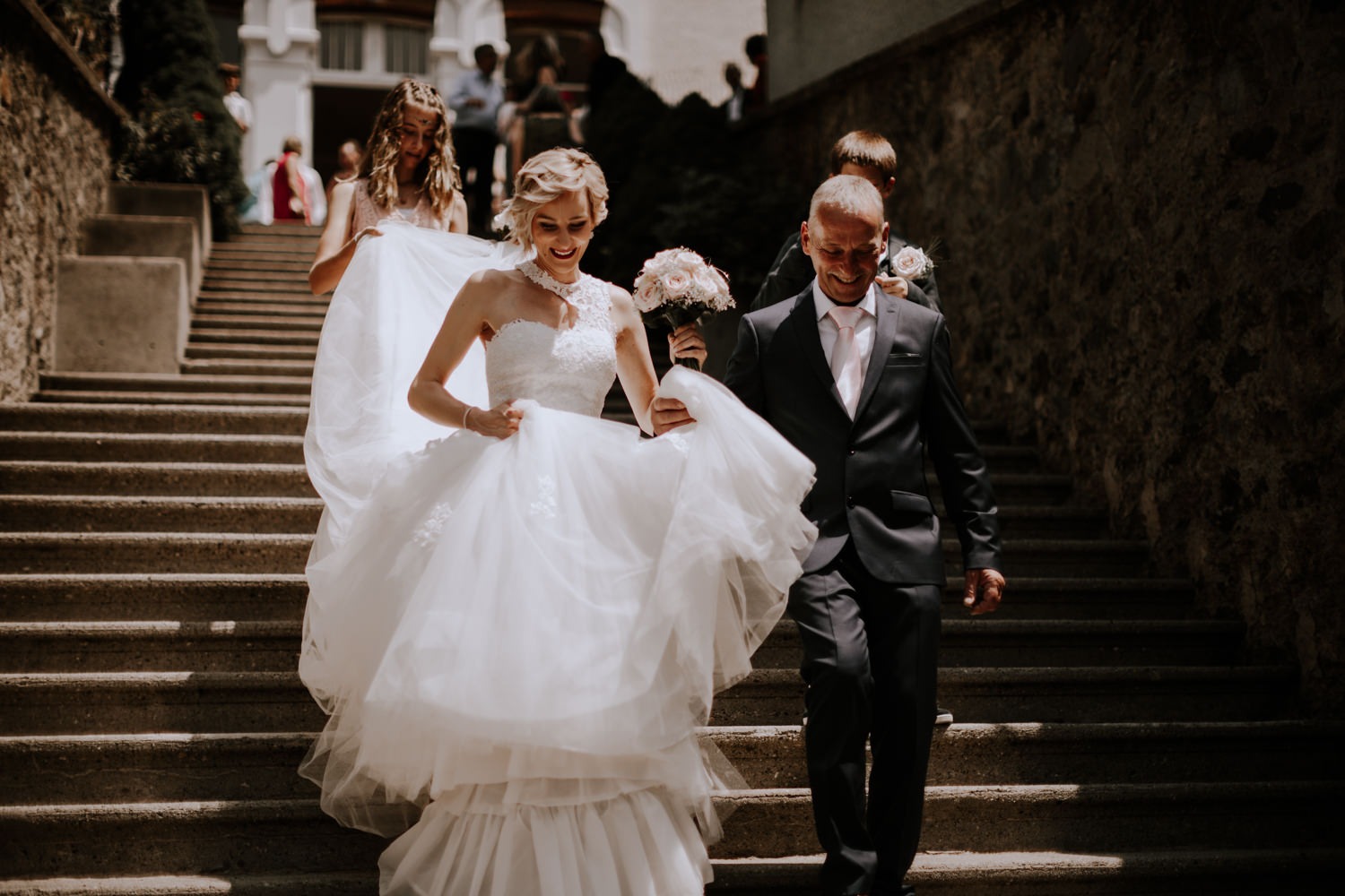 mariage château de Venon, préparatif, fleur mariage, make up, robe de marié grenoble, mariage grenoble, mairie, photographe mariage grenoble, photographe mariage savoie