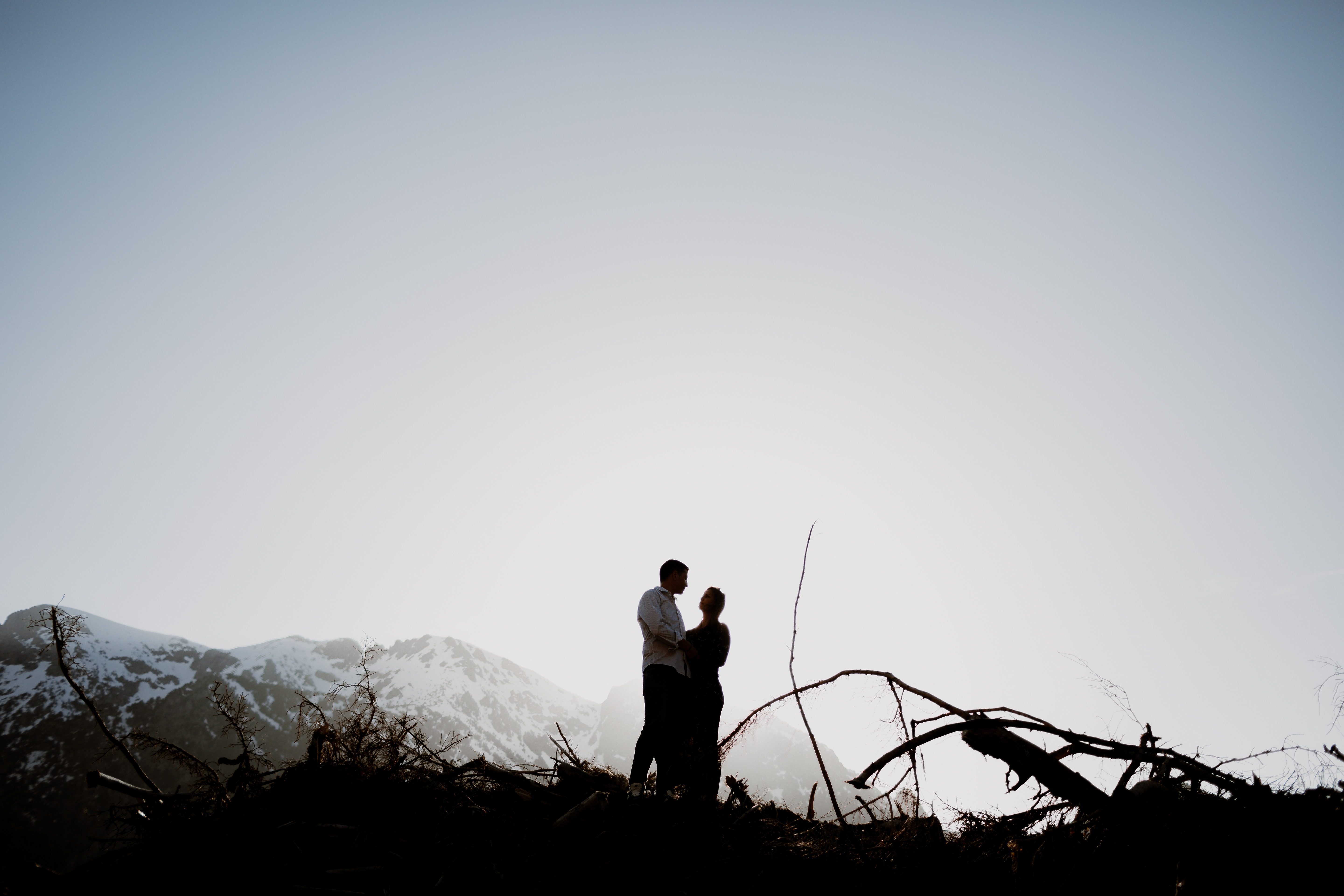 Séance couple Grenoble - Séance engagement Isere - Séance engagement Grenoble - Séance engagement Alpes - Séance engagement Montagne - Photo couple montagne-