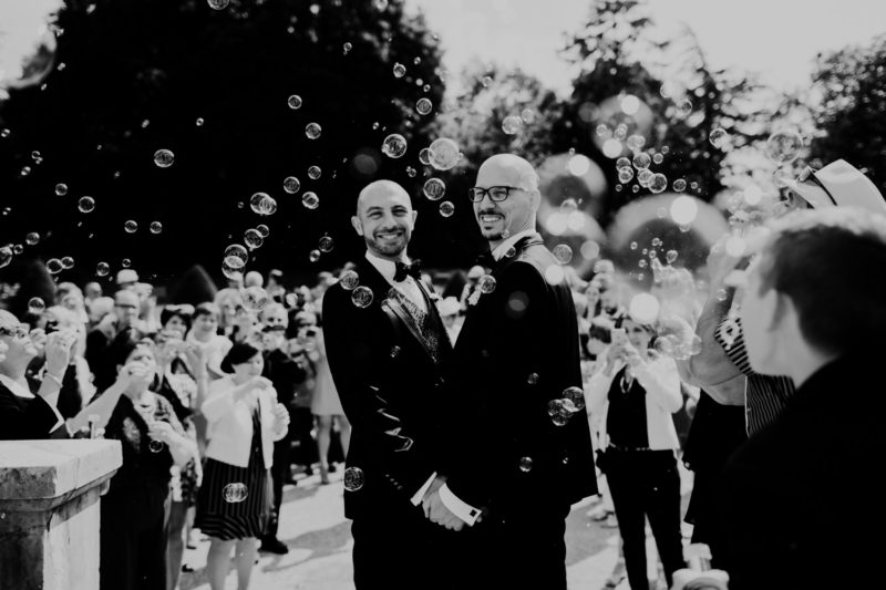 photographe mariage pour tous - Photographe mariage annecy - mariage au chateau de saint offenge - Photographe mariage lyon - mariage -mairie de chambery